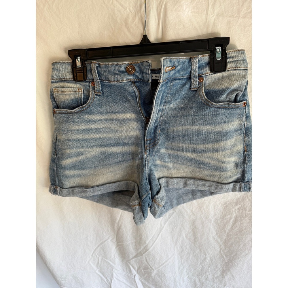 Celebrity‎ Pink The Iconic Denim Shorts Light Wash Rolled Hem 9/29 Womens Blue